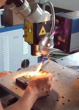 肌肉男教你安全高效使用通發(fā)激光焊接機(jī) 工業(yè)潤(rùn)滑油新秘訣